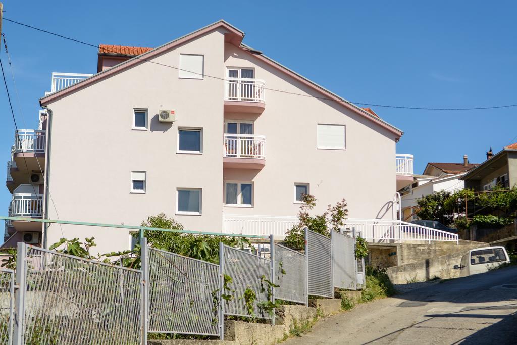 Apartmani Mm Trogir Extérieur photo